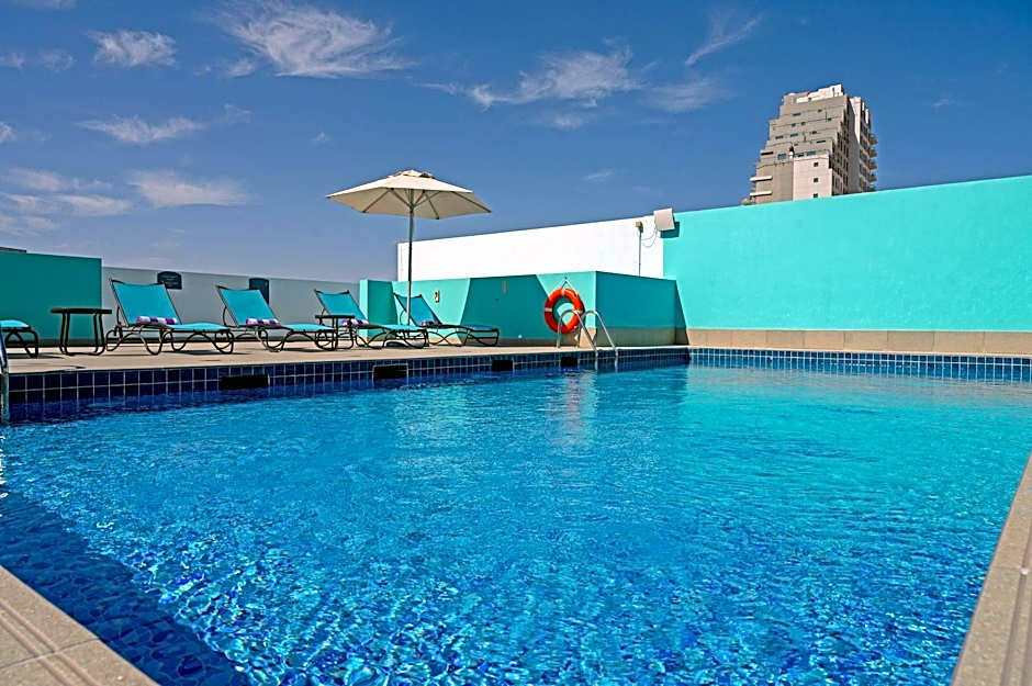 Premier Inn Dubai Silicon Oasis - An Emirates Group Company
