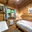 Woodland Park Lodges