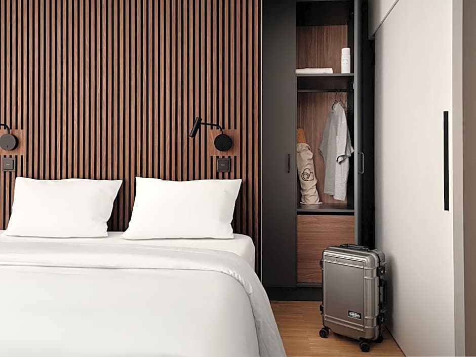 Bob W Munich Schwabing