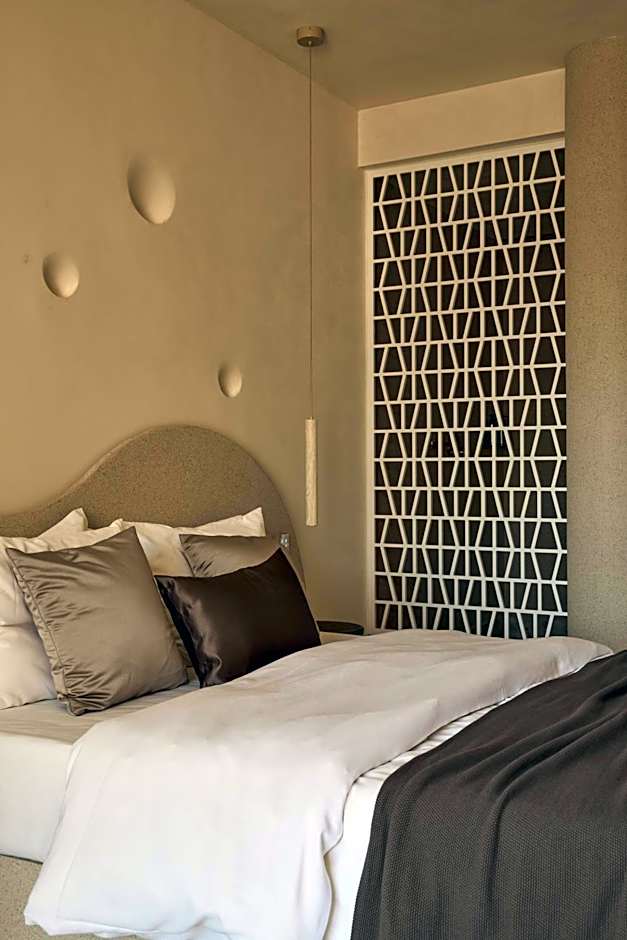 Uzenie All Suites Boutique Resort