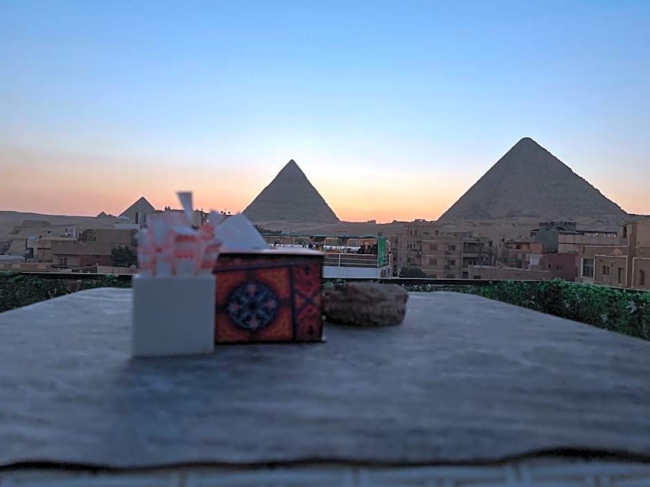 Pyramids Top Inn