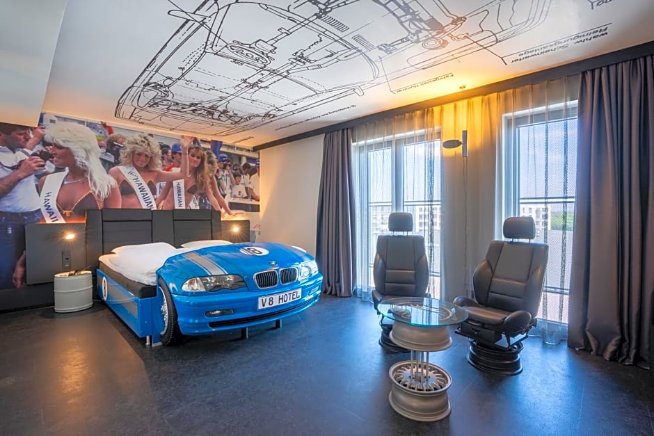 V8 Hotel Köln at MOTORWORLD