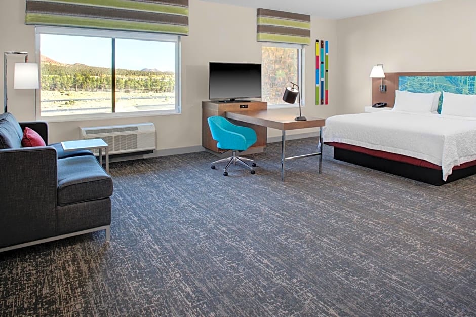 Hampton Inn Suites Flagstaff East