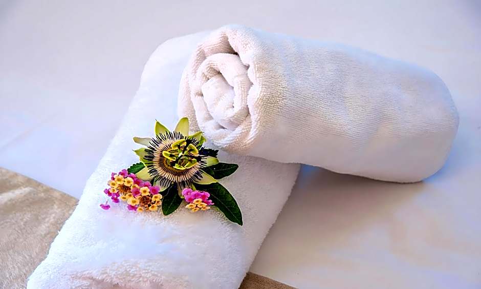 Island Villa Heated Pool