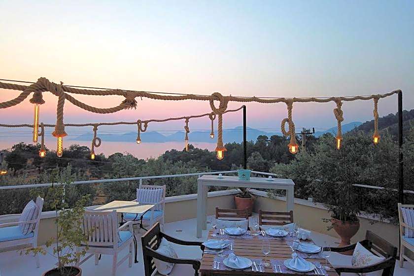 Mandarin & Mango Boutique Hotel