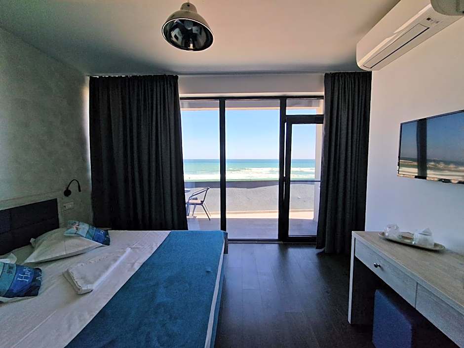 Hotel H pe plaja Belona