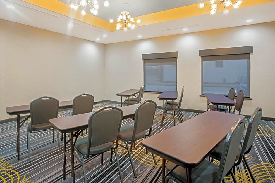 La Quinta by Wyndham Ponca City
