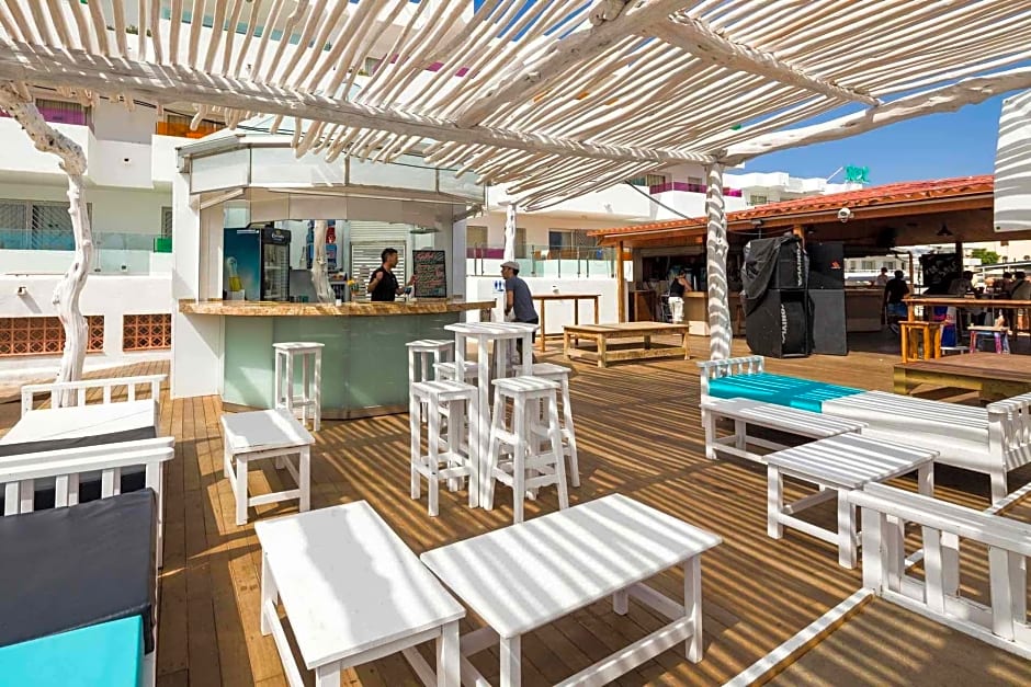Ibiza JET Apartamentos - Adults Only