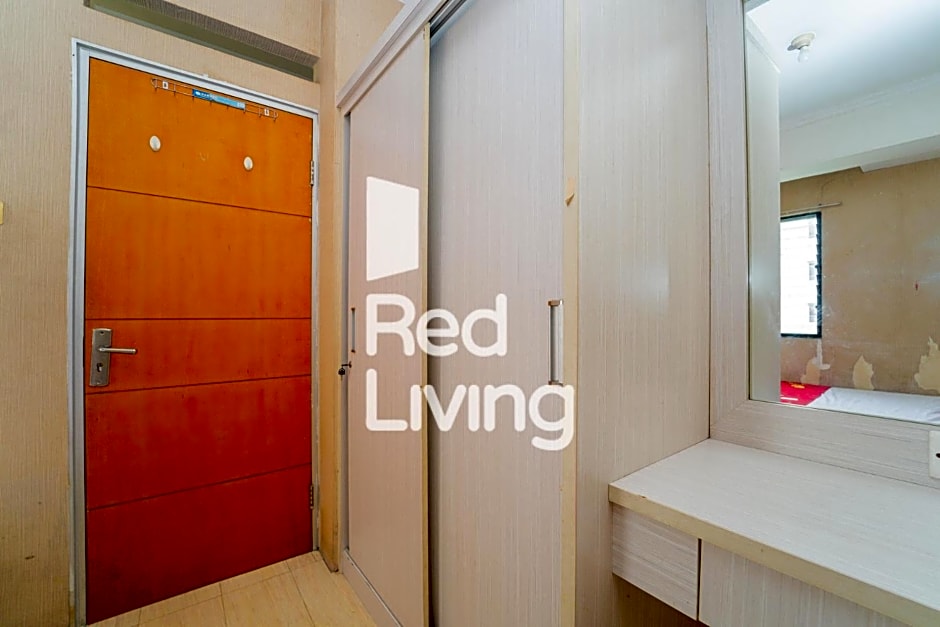 RedLiving Apartemen Cibubur Village - Lily's Room Tower C