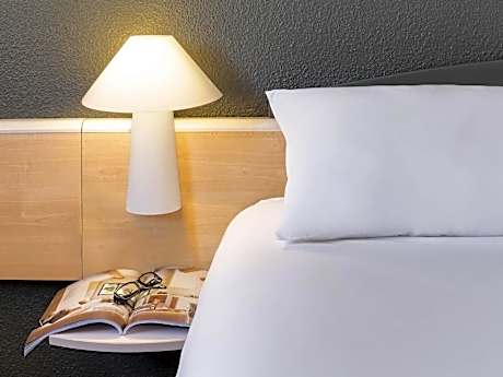 ibis Sisteron