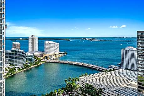 Two-Bedroom Deluxe Apartment with Ocean View