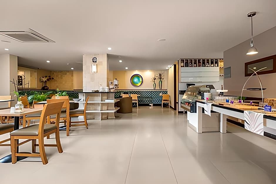 Leblon Suites Hotel Milla de Oro