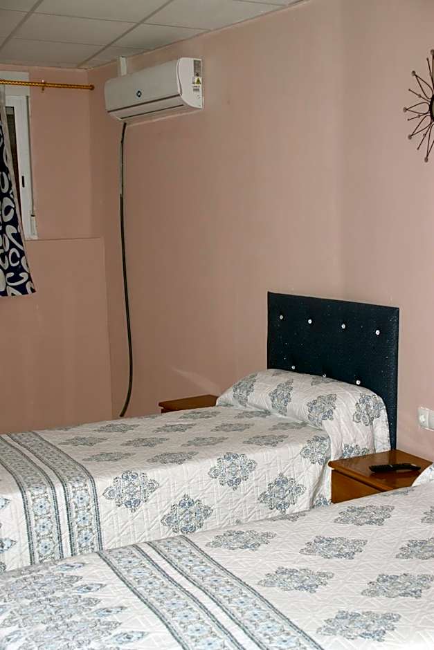 Pension La Lambra Azul