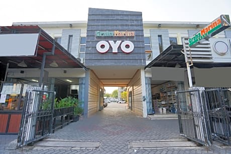 Super OYO 2075 Graha Marina
