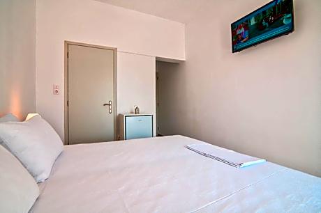 Deluxe Double or Twin Room with Sea View