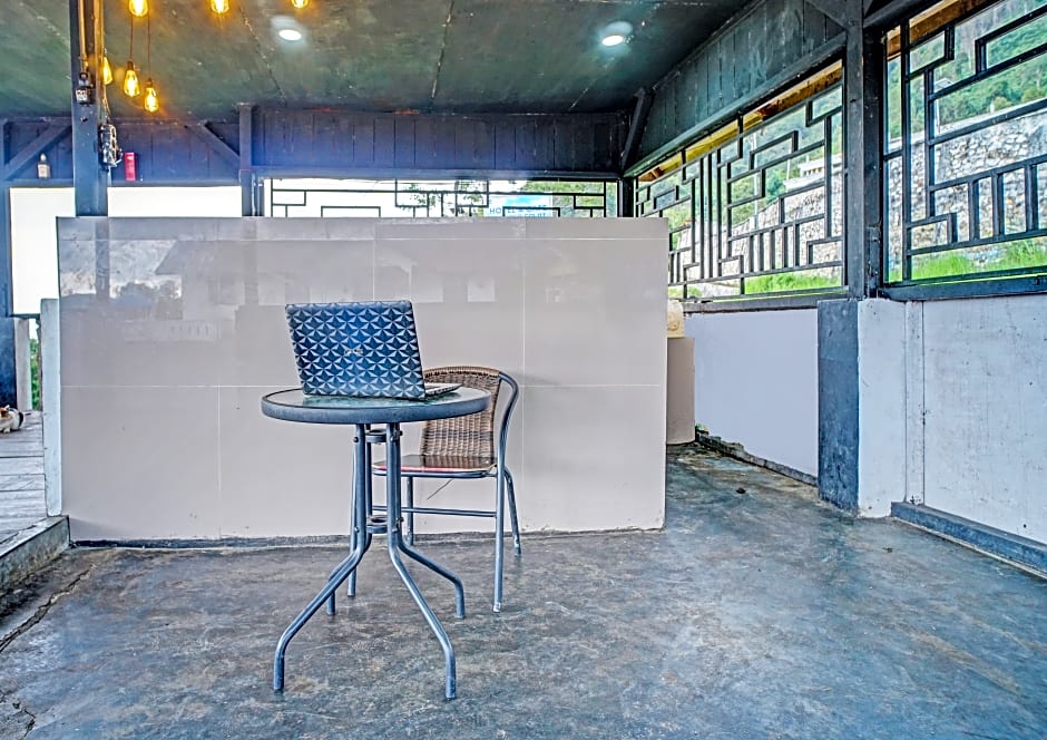 91562 Hotel & Cafe Angkasa Golat