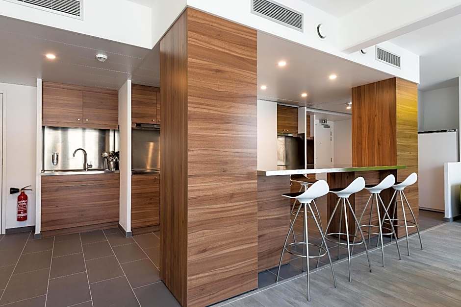 TSH Paris La Defense