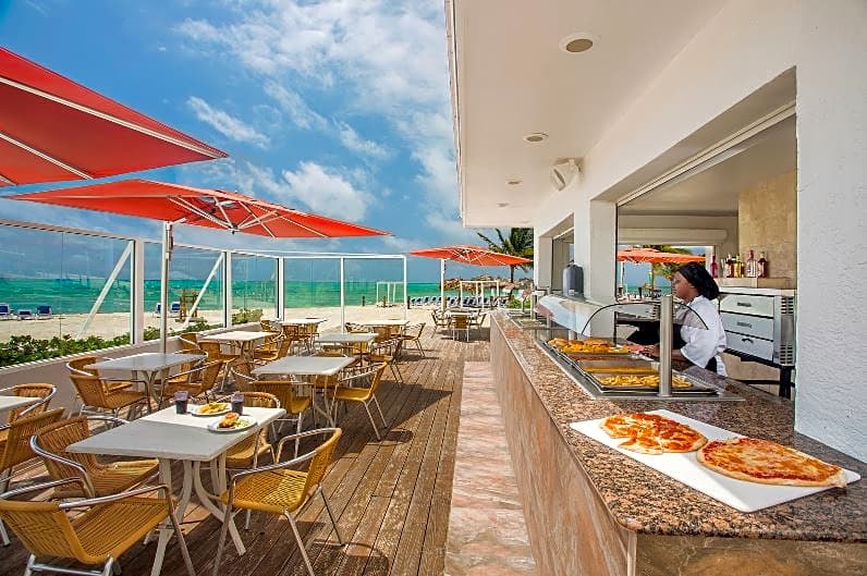 Viva Fortuna Beach by Wyndham, A Trademark All Inclusive