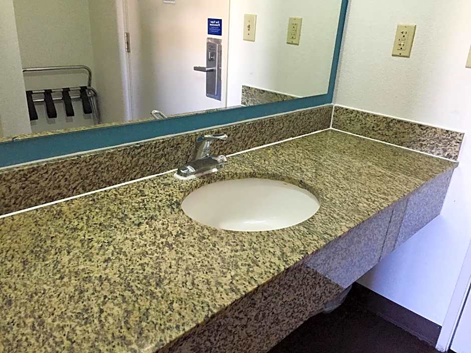 Motel 6-Norcross, GA