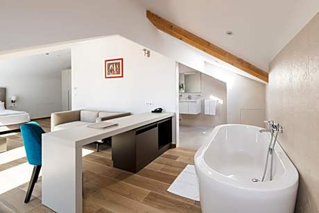 Junior Suite with City View - Loft