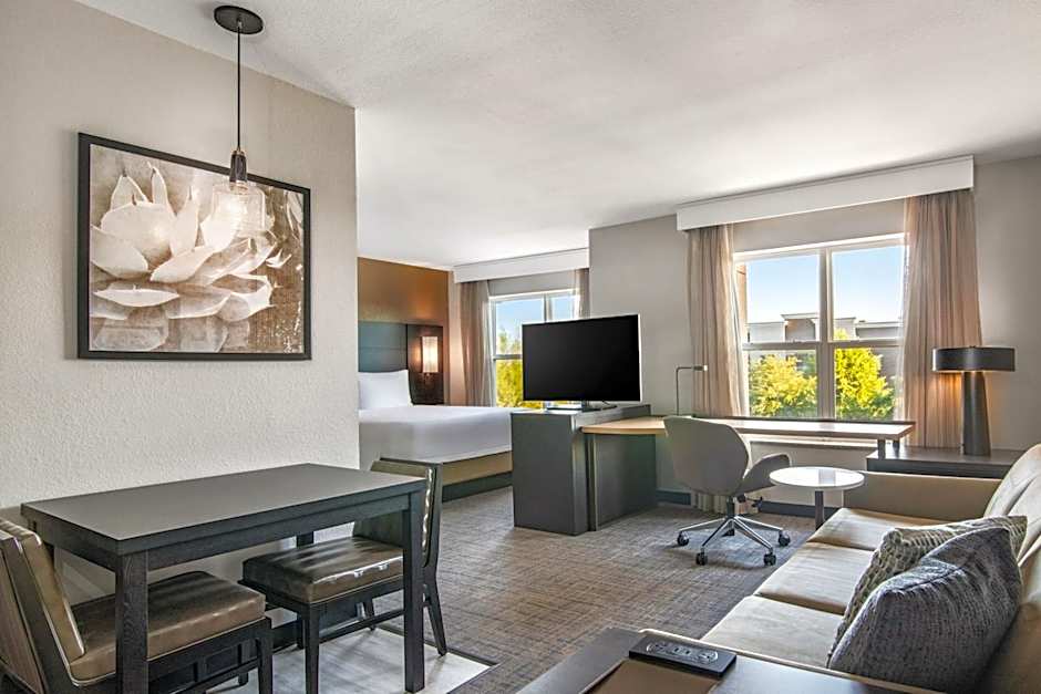 Residence Inn by Marriott Phoenix Glendale Sports & Entertainment District