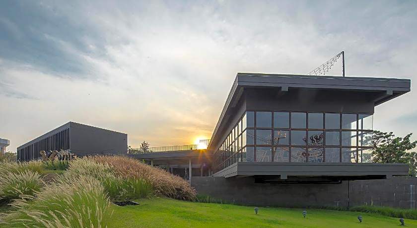 Wheeler Bed & Bike Hotel