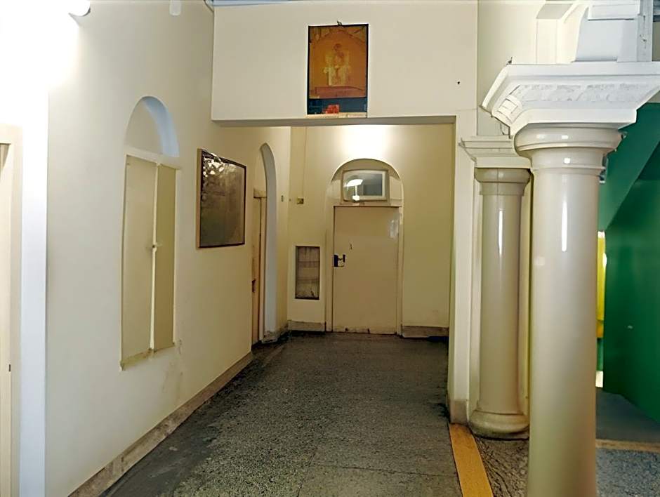 Hotel Basant – Varanasi, VA