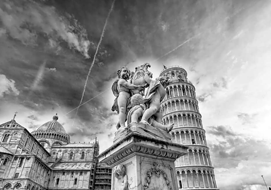Hotel Pisa Tower
