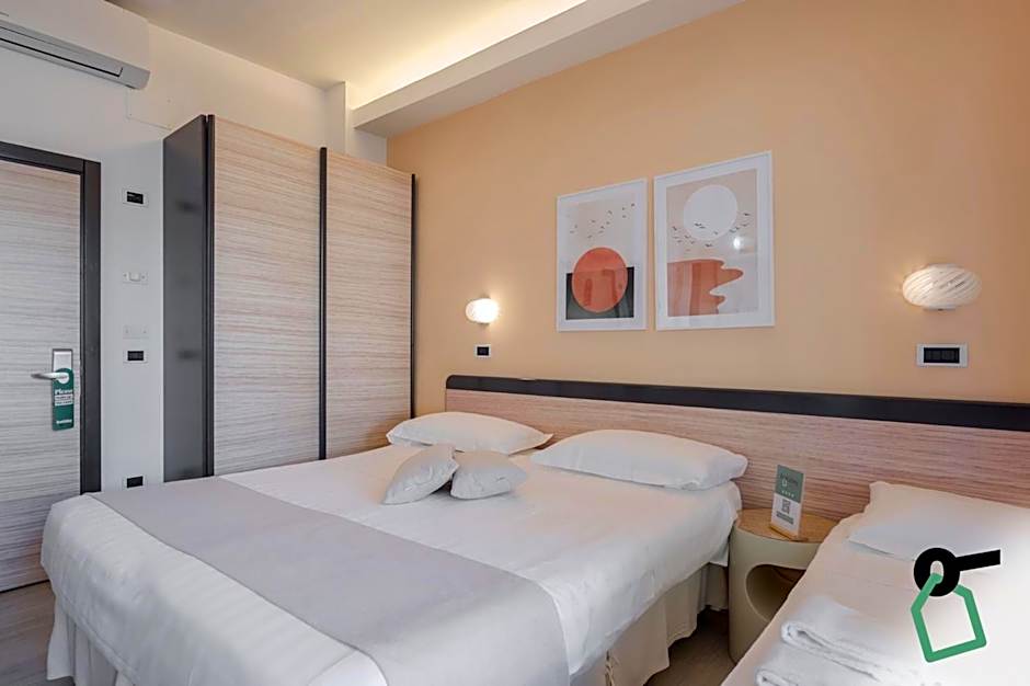 HOTIDAY Room Collection - Giulianova