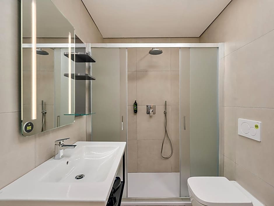 B&B Hotel Como City Center