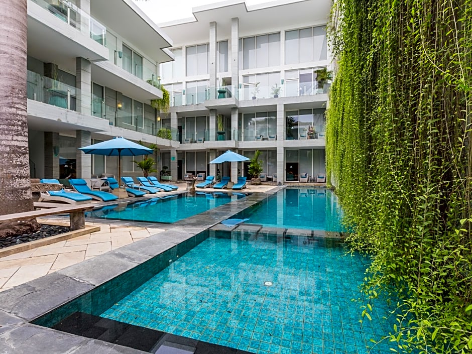 AQ-VA Hotel & Villas Seminyak