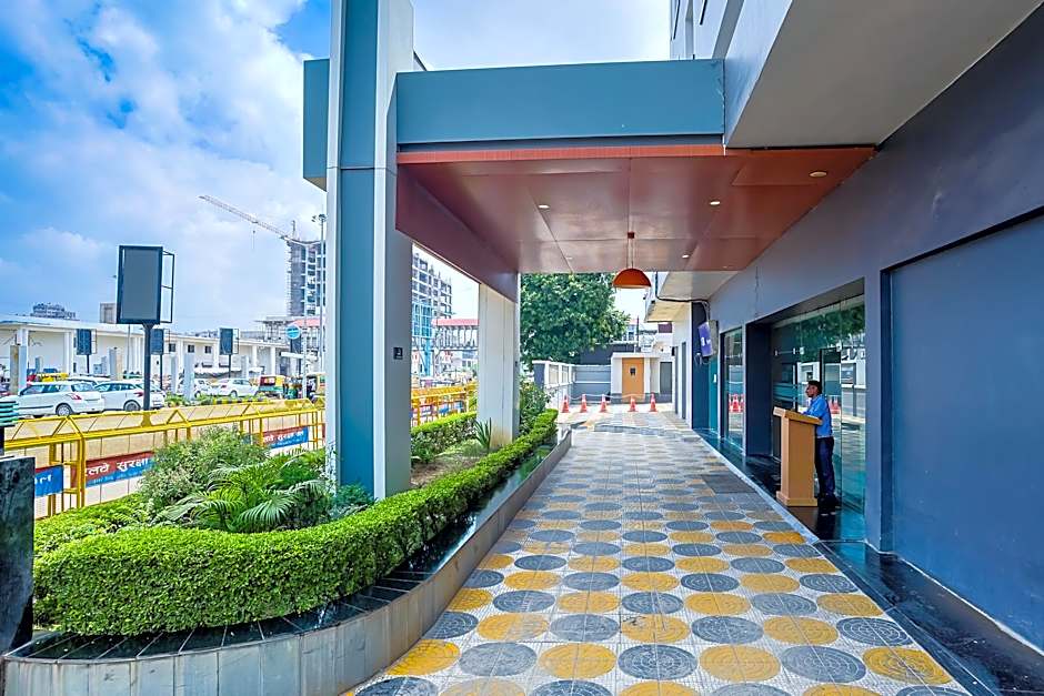 Max Hotels Prayagraj