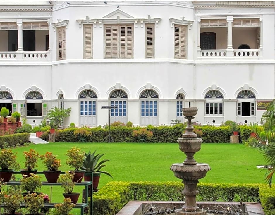 Hotel Surya Kaiser Palace