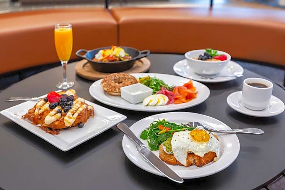 Cambria Hotel Spokane Airport