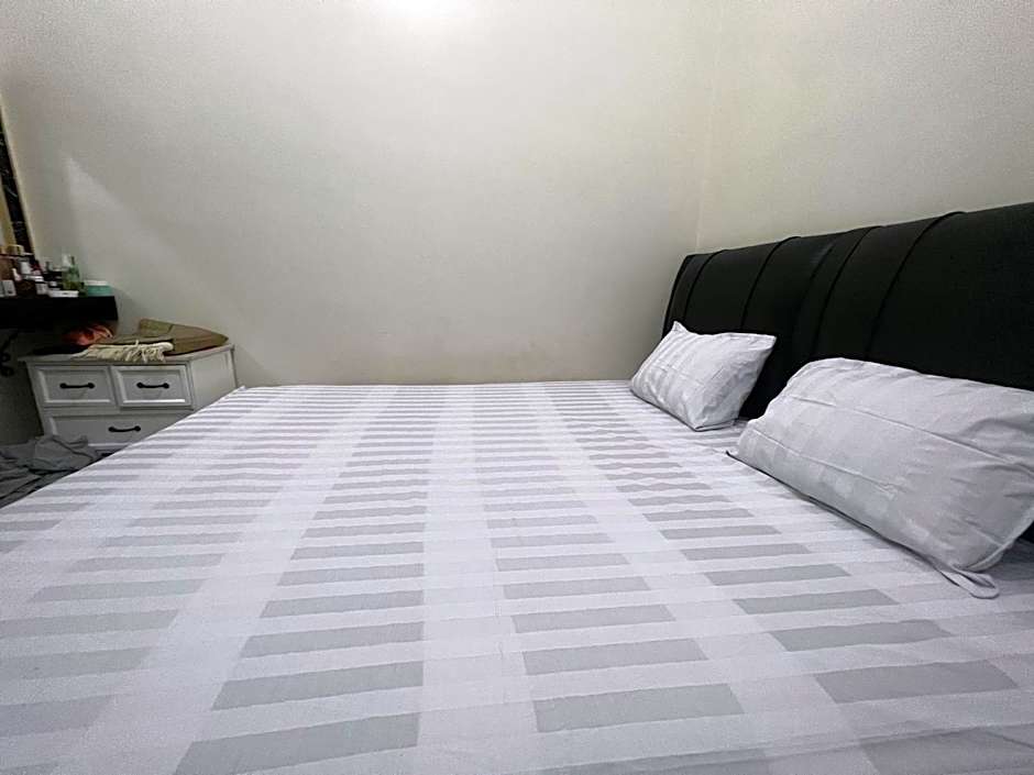 Hotel O Wisma Aliyah Near Sidrap