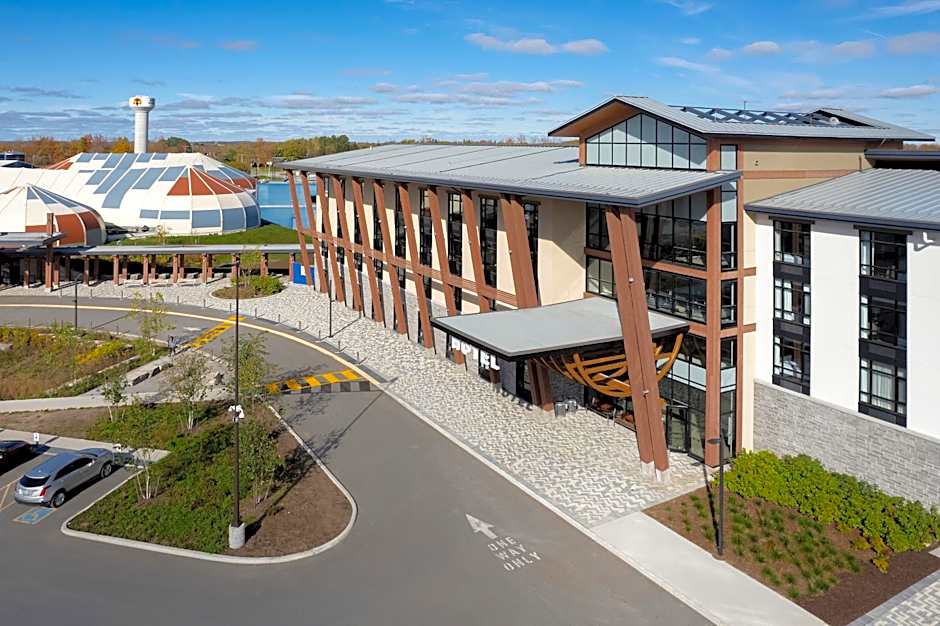 Great Blue Heron Hotel