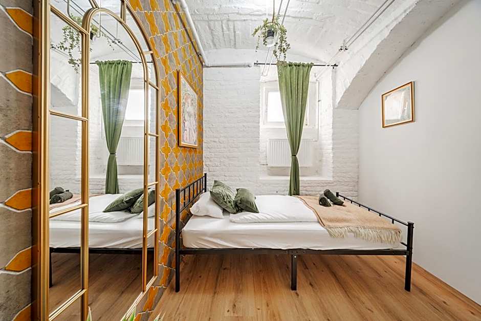 GREEN Apartments