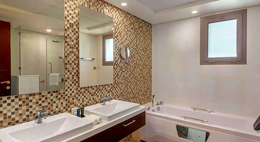 Ramada Hotel & Suites by Wyndham Amwaj Islands Manama