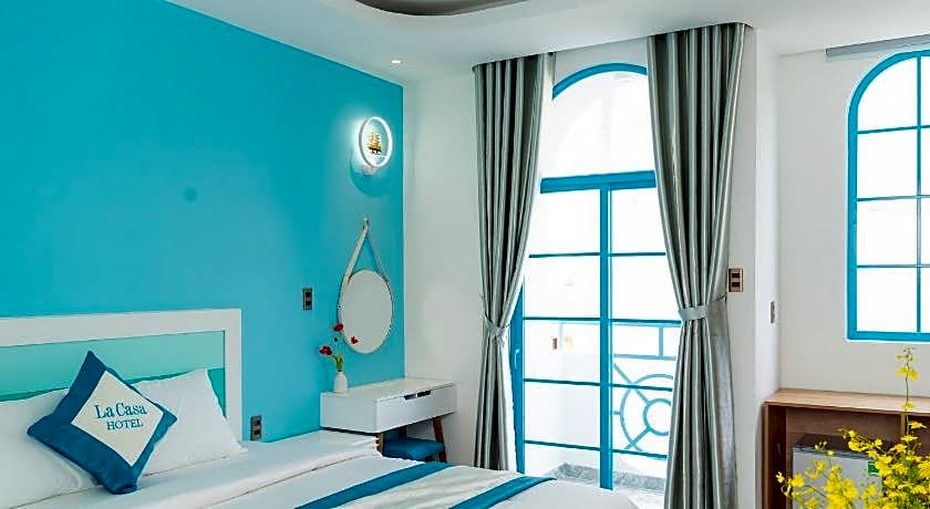 La Casa Hotel
