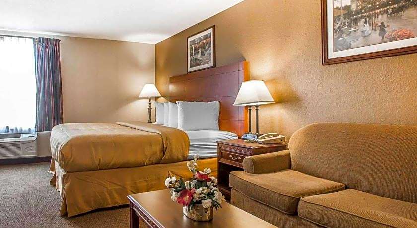 Quality Inn & Suites Franklin