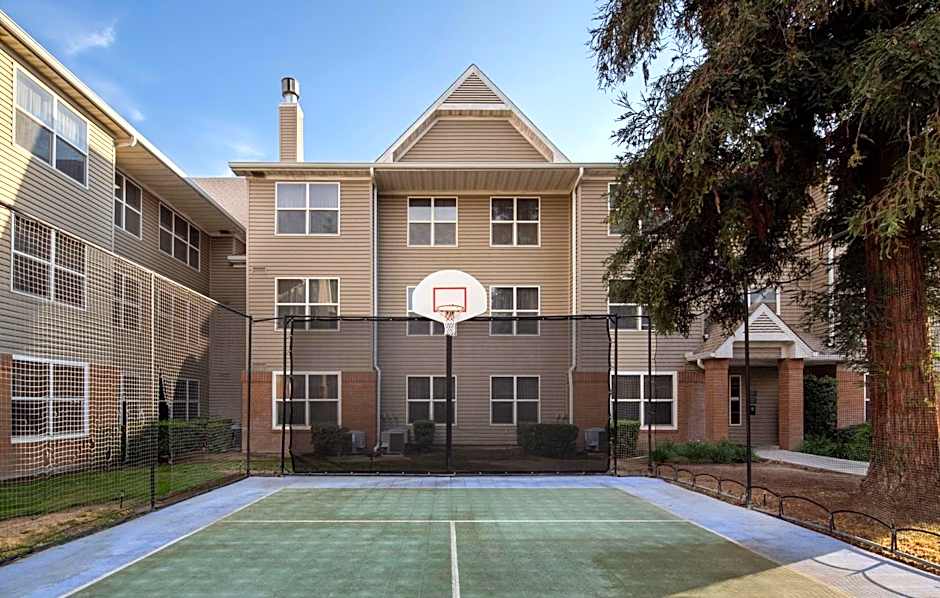 Sonesta ES Suites Fresno