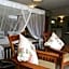 Inzalo Safari Lodge