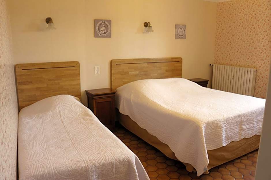 Logis Grand Hotel Bain