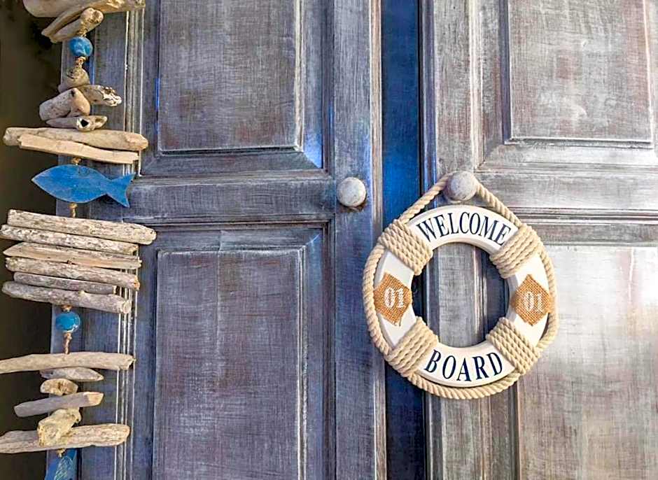 Cubaneros Holiday Inn