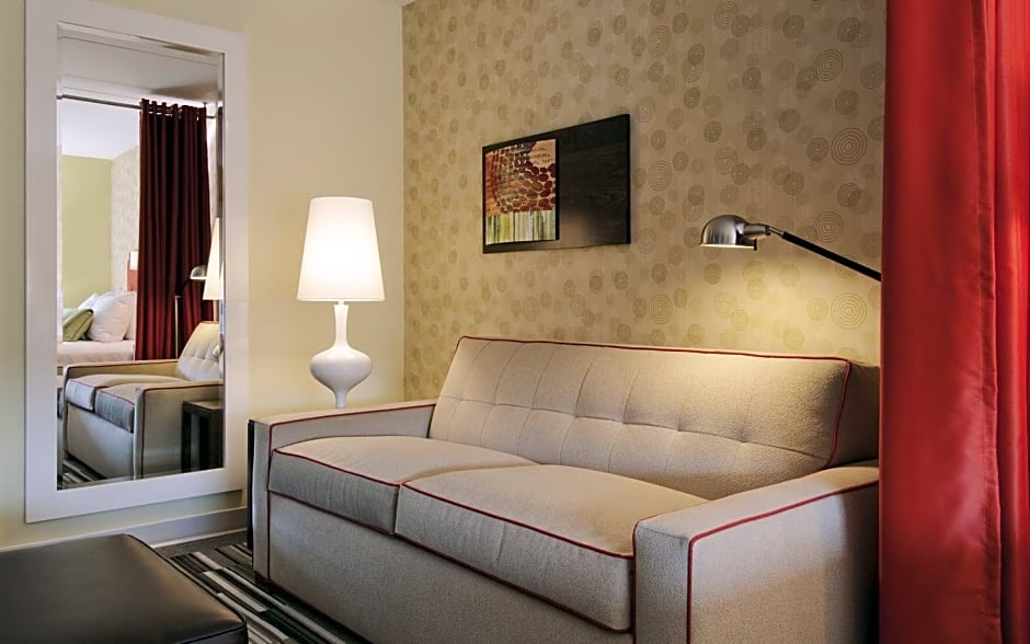 Home2 Suites St. Louis / Forest Park