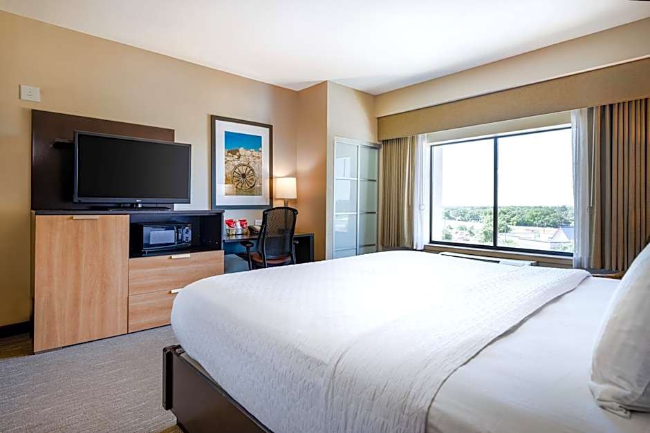 Best Western Premier Bryan College Station