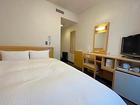 Double Room with Small Double Bed - Smoking