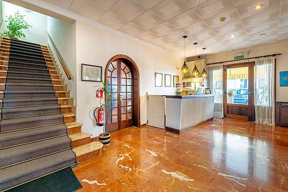 Hotel Martorell by MHR