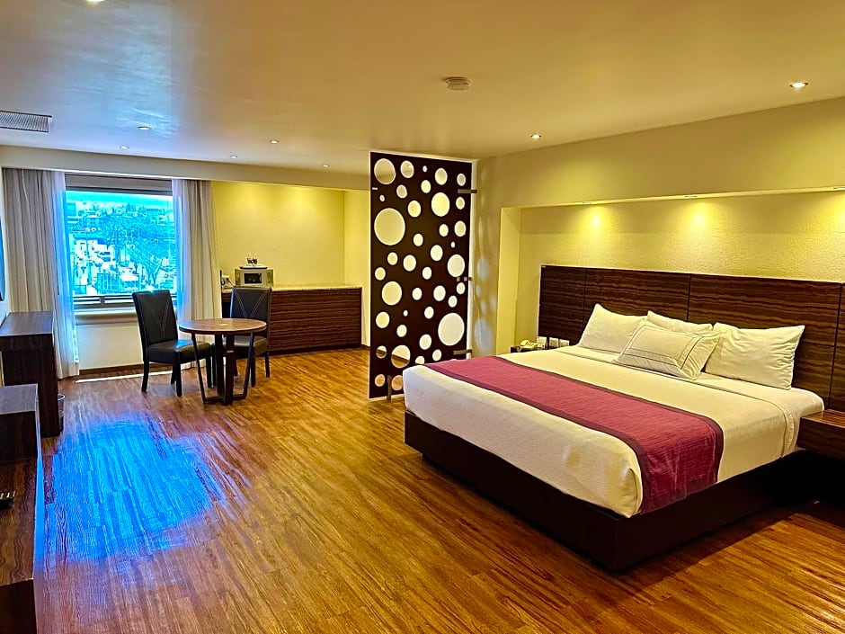 Hotel Mirage