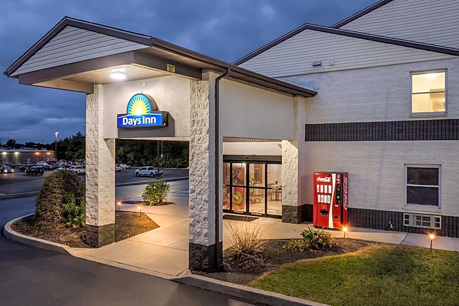 Days Inn by Wyndham Lancaster PA Dutch Country